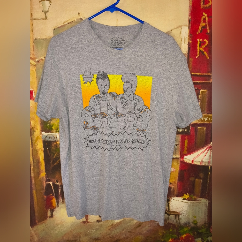 MTV Gray and Yellow Short Sleeve Tee